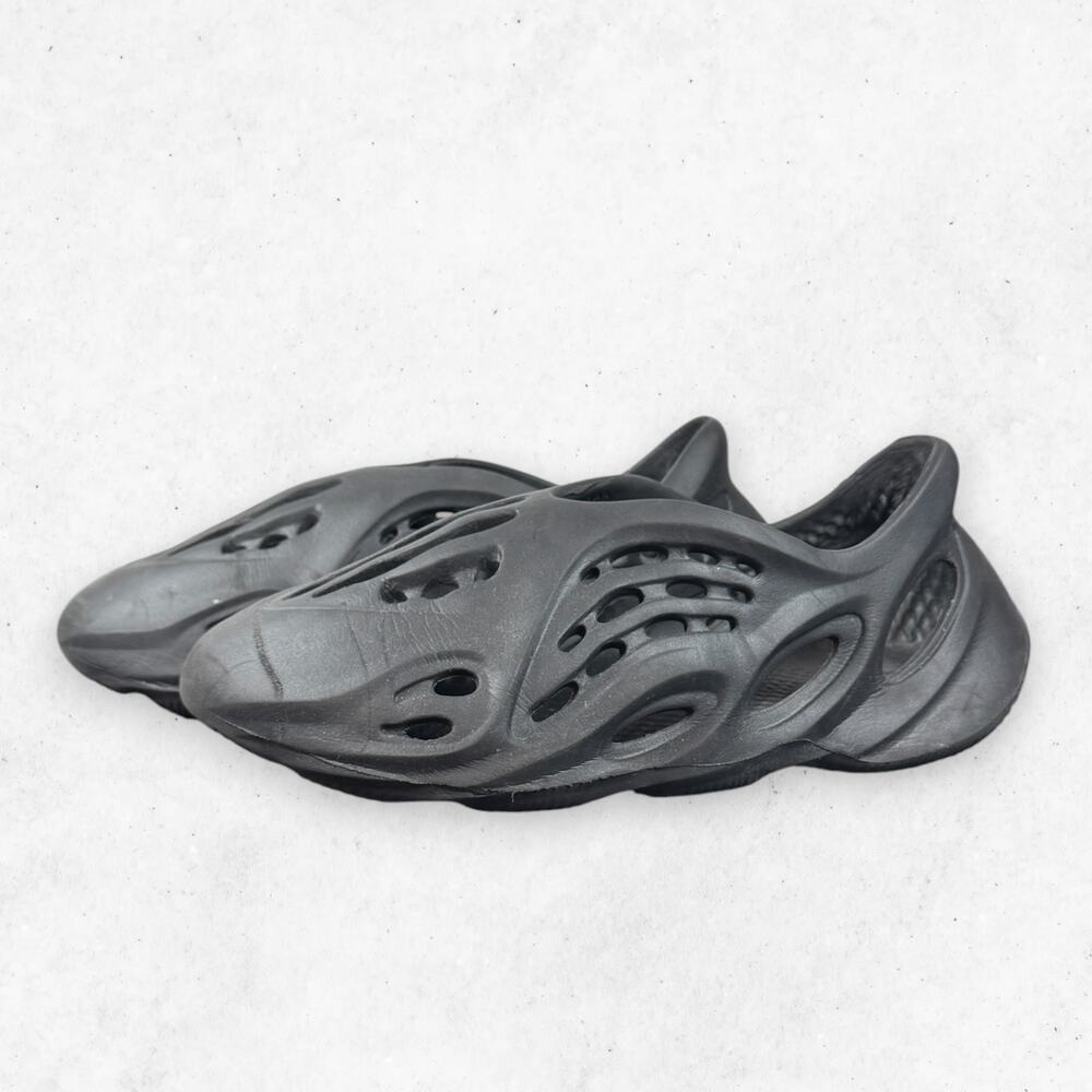 Cutout Foam Slip On Clogs Unisex Sneakers Onyx Black EUR 44 Men's 10 Lightweight - Picture 3 of 9